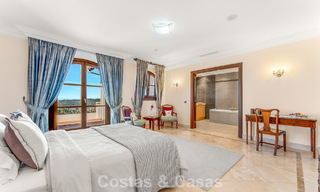 Majestueux domaine espagnol (Finca) à vendre dans un cadre verdoyant sur la New Golden Mile entre Marbella et Estepona 802230 