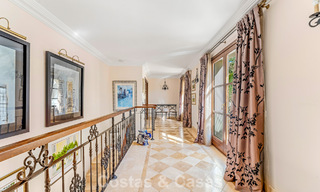 Majestueux domaine espagnol (Finca) à vendre dans un cadre verdoyant sur la New Golden Mile entre Marbella et Estepona 802235 