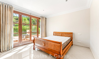 Majestueux domaine espagnol (Finca) à vendre dans un cadre verdoyant sur la New Golden Mile entre Marbella et Estepona 802249 