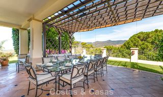 Majestueux domaine espagnol (Finca) à vendre dans un cadre verdoyant sur la New Golden Mile entre Marbella et Estepona 802262 