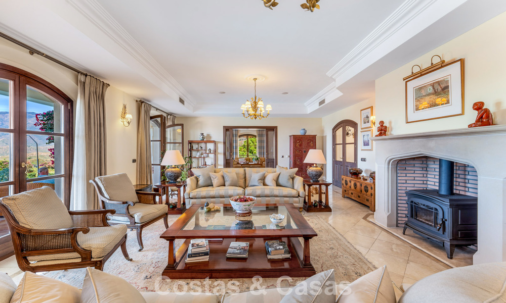 Majestueux domaine espagnol (Finca) à vendre dans un cadre verdoyant sur la New Golden Mile entre Marbella et Estepona 802265