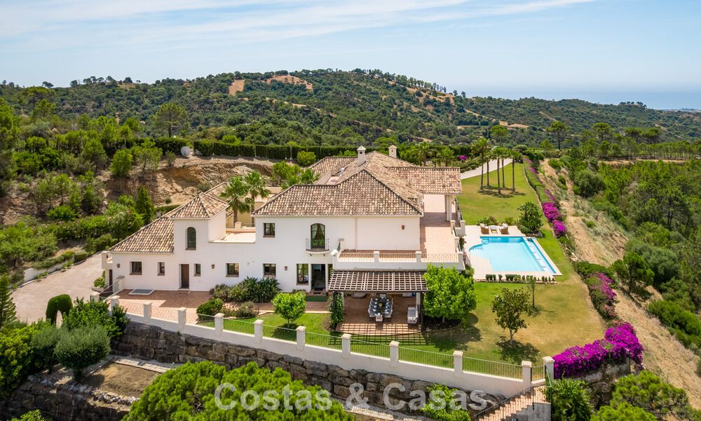 Majestueux domaine espagnol (Finca) à vendre dans un cadre verdoyant sur la New Golden Mile entre Marbella et Estepona 802279