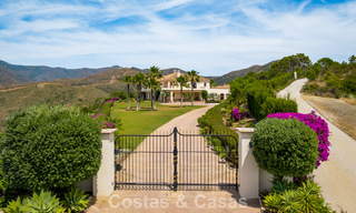 Majestueux domaine espagnol (Finca) à vendre dans un cadre verdoyant sur la New Golden Mile entre Marbella et Estepona 802284 