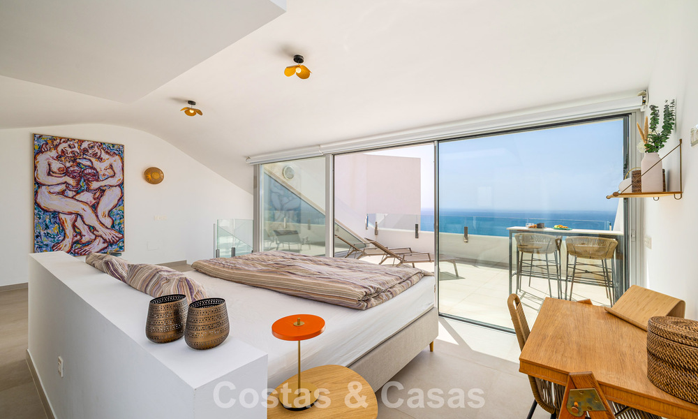 Penthouse duplex moderne et lumineux avec vue frontale sur la mer à vendre à Benalmádena, Costa del Sol 802177