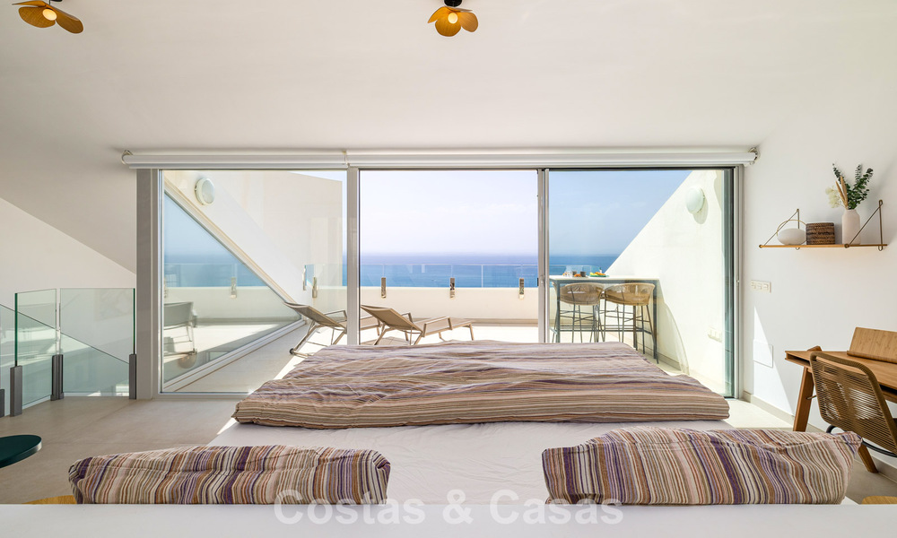 Penthouse duplex moderne et lumineux avec vue frontale sur la mer à vendre à Benalmádena, Costa del Sol 802179
