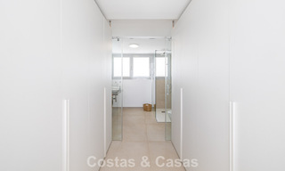 Penthouse duplex moderne et lumineux avec vue frontale sur la mer à vendre à Benalmádena, Costa del Sol 802181 