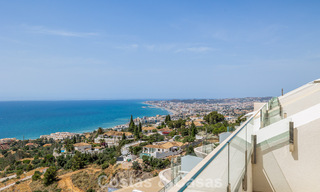 Penthouse duplex moderne et lumineux avec vue frontale sur la mer à vendre à Benalmádena, Costa del Sol 802187 