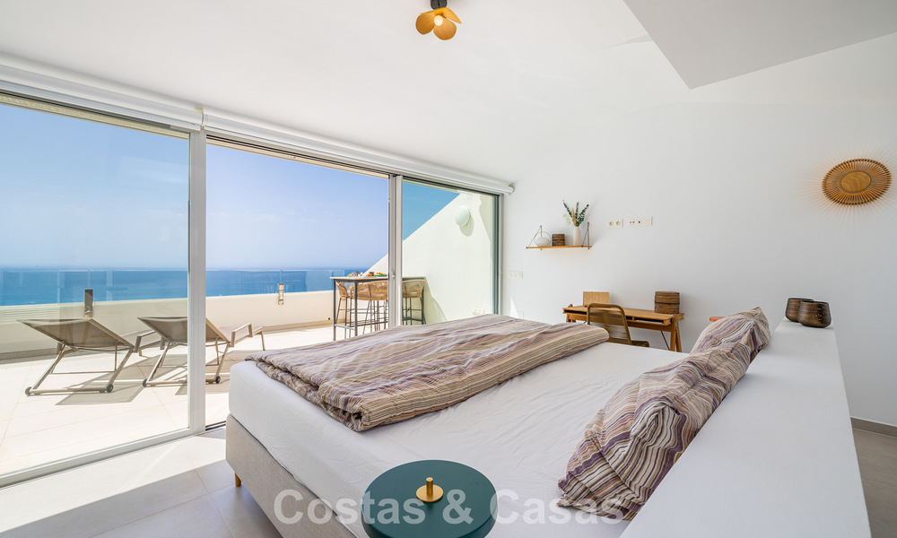 Penthouse duplex moderne et lumineux avec vue frontale sur la mer à vendre à Benalmádena, Costa del Sol 802191