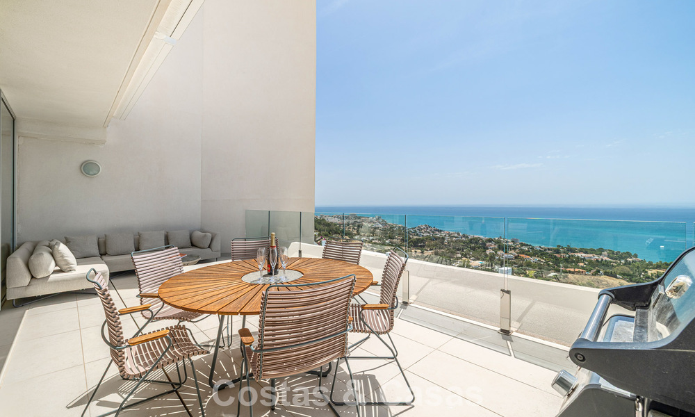 Penthouse duplex moderne et lumineux avec vue frontale sur la mer à vendre à Benalmádena, Costa del Sol 802203