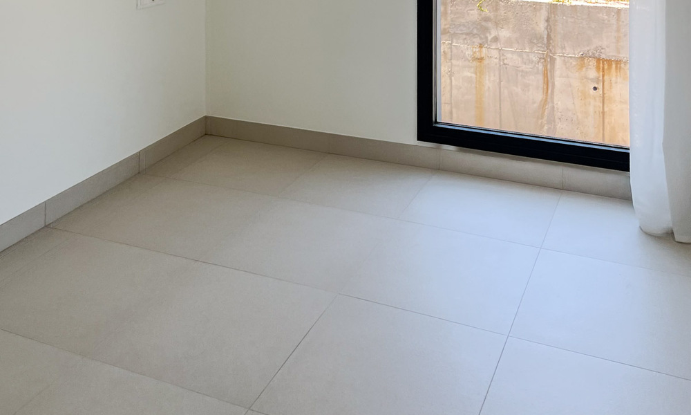 Appartement d'angle moderne dans un complexe hôtelier de luxe offrant une vue panoramique sur la mer à La Cala de Mijas, Costa del Sol 802137