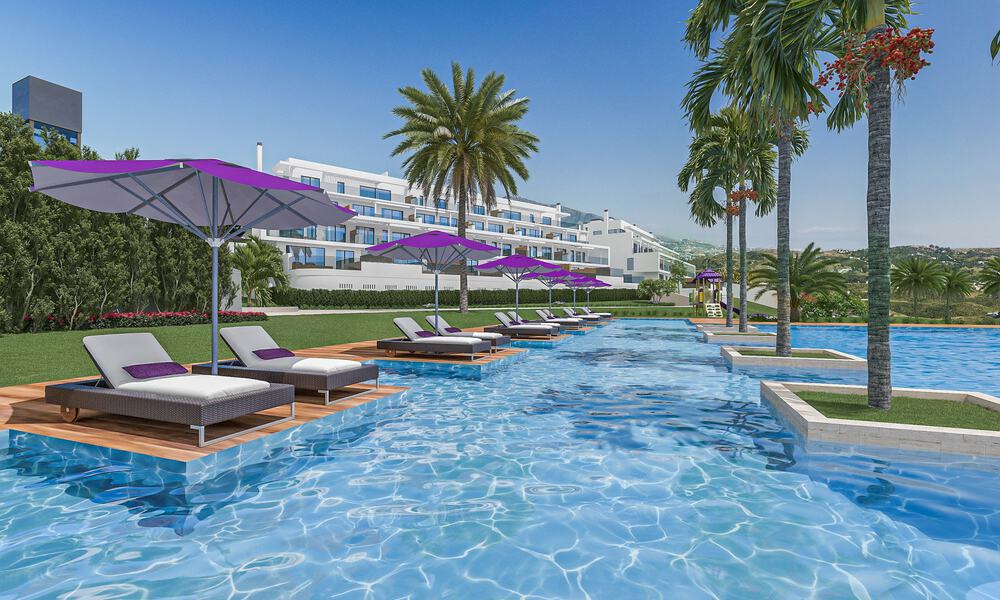 Appartement d'angle moderne dans un complexe hôtelier de luxe offrant une vue panoramique sur la mer à La Cala de Mijas, Costa del Sol 802147