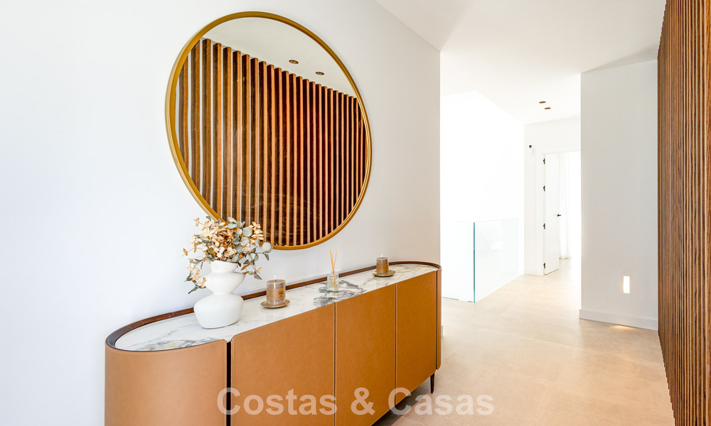 Villa de luxe contemporaine neuve avec vue sur la mer à vendre à Mijas, Costa del Sol 802155