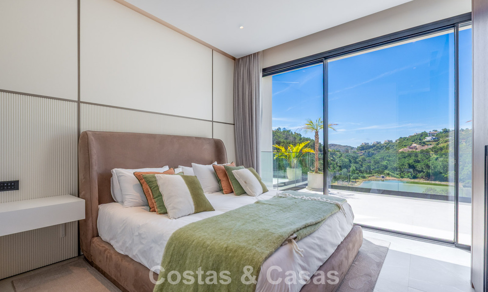 Villa de luxe contemporaine prête à emménager à vendre dans une résidence sécurisée à Marbella - Benahavís 802414