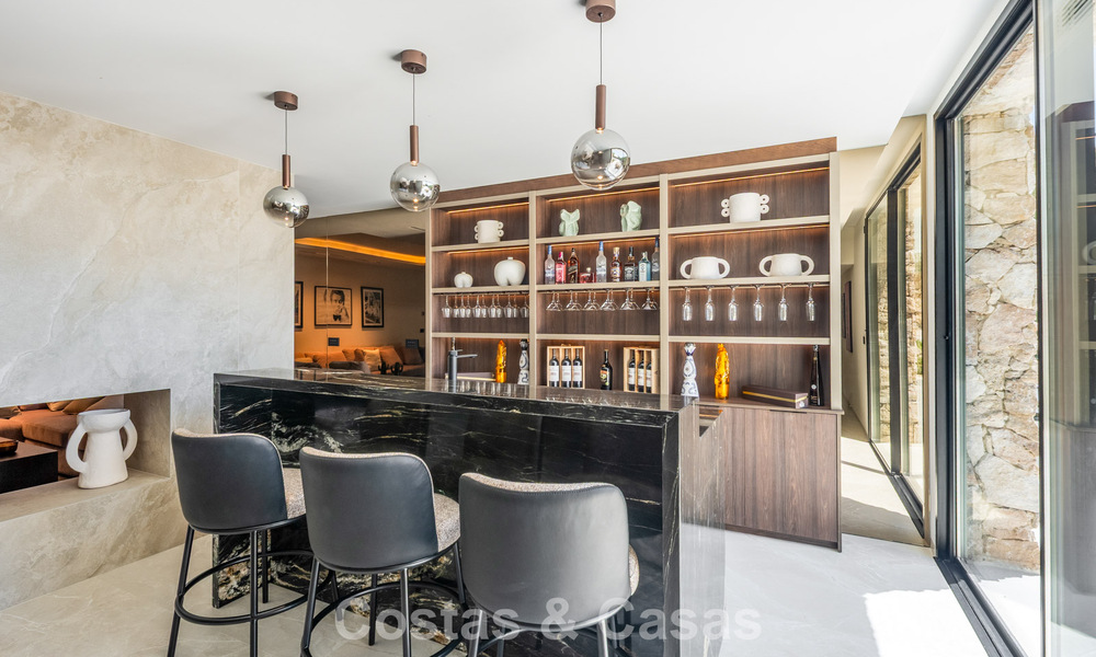 Villa de luxe contemporaine prête à emménager à vendre dans une résidence sécurisée à Marbella - Benahavís 802421