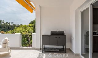 Appartement moderne rénové avec vue sur la mer à vendre dans les collines de Marbella - Benahavís 802431 