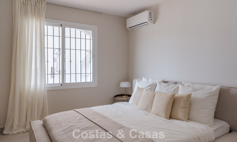 Appartement moderne rénové avec vue sur la mer à vendre dans les collines de Marbella - Benahavís 802436