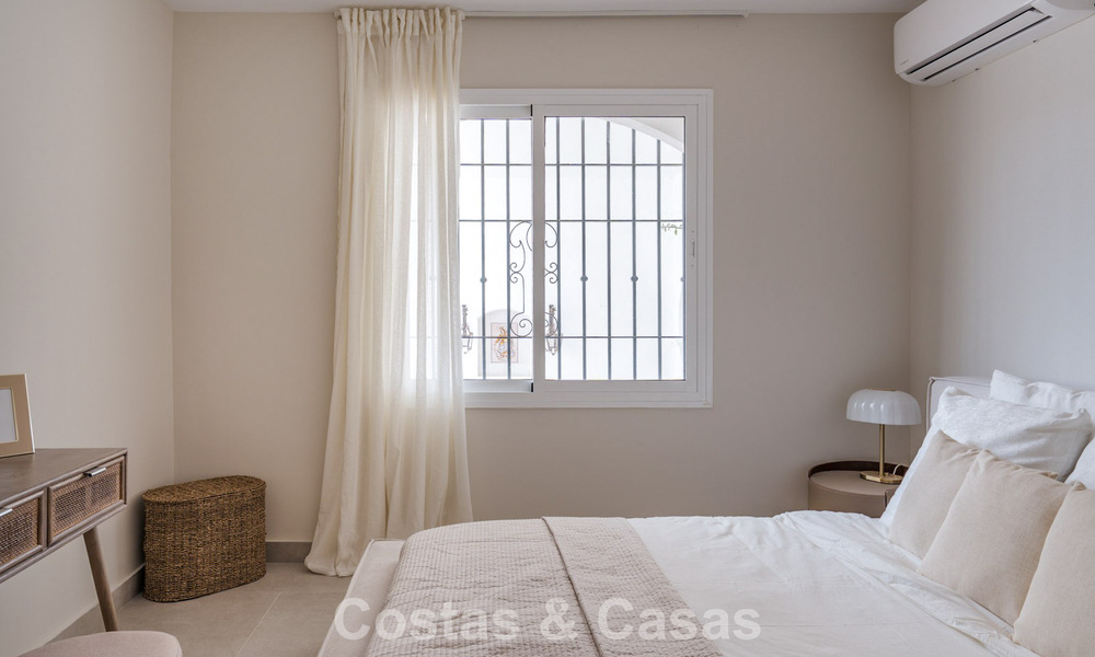 Appartement moderne rénové avec vue sur la mer à vendre dans les collines de Marbella - Benahavís 802437