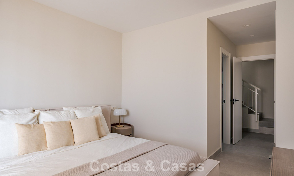 Appartement moderne rénové avec vue sur la mer à vendre dans les collines de Marbella - Benahavís 802438