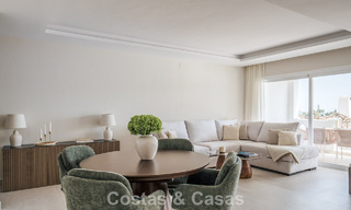 Appartement moderne rénové avec vue sur la mer à vendre dans les collines de Marbella - Benahavís 802446 
