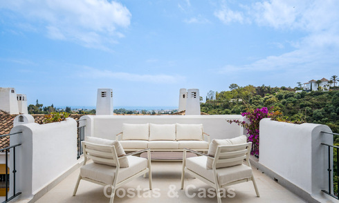 Appartement moderne rénové avec vue sur la mer à vendre dans les collines de Marbella - Benahavís 802449