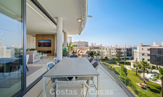 Appartement contemporain à vendre dans un complexe lifestyle innovant à Fuengirola, Costa del Sol 802547 