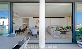 Appartement contemporain à vendre dans un complexe lifestyle innovant à Fuengirola, Costa del Sol 802550 