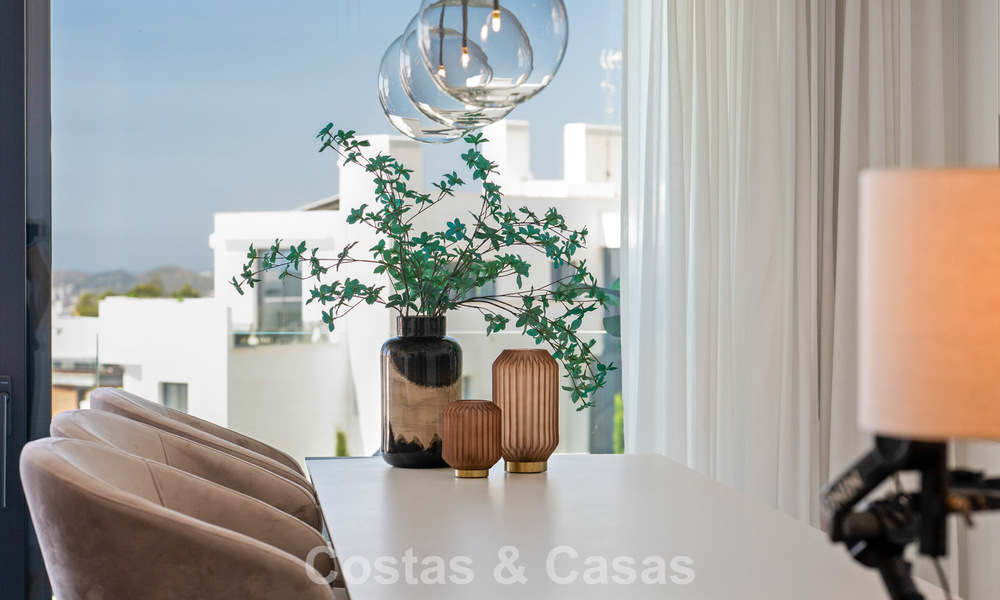 Appartement contemporain à vendre dans un complexe lifestyle innovant à Fuengirola, Costa del Sol 802551