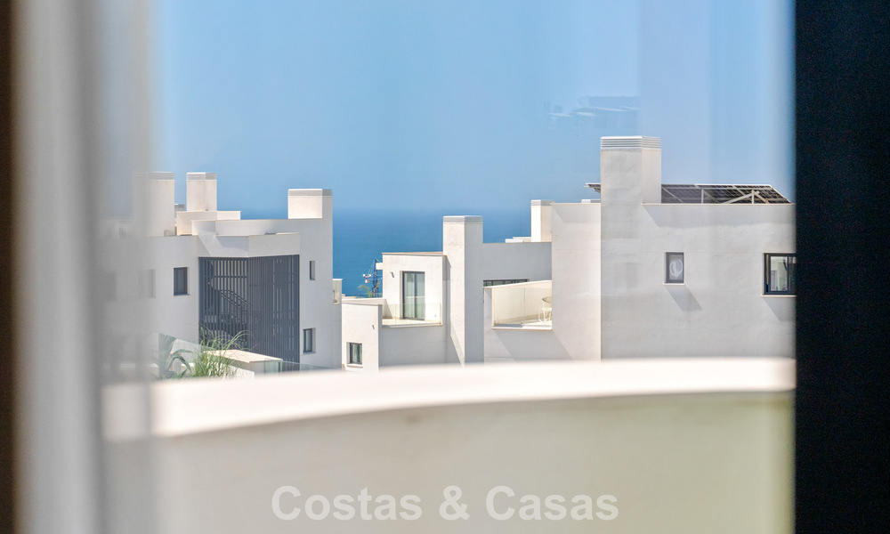 Appartement contemporain à vendre dans un complexe lifestyle innovant à Fuengirola, Costa del Sol 802552