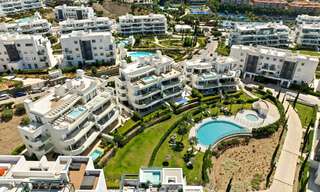 Appartement contemporain à vendre dans un complexe lifestyle innovant à Fuengirola, Costa del Sol 802554 