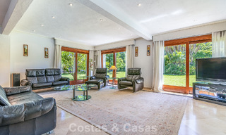 Villa à quelques pas de la plage à vendre sur la très prisée New Golden Mile entre Marbella et Estepona 802575 