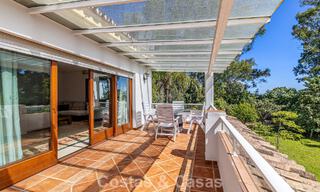 Villa à quelques pas de la plage à vendre sur la très prisée New Golden Mile entre Marbella et Estepona 802590 