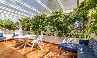 Villa à quelques pas de la plage à vendre sur la très prisée New Golden Mile entre Marbella et Estepona 802595 