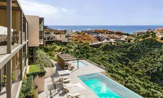 Villas jumelées innovantes avec de superbes vues sur la mer à vendre dans une résidence prisée à Fuengirola, Costa del Sol 802626 