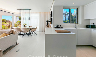 Appartement moderne en rez-de-jardin avec vue sur la mer à vendre dans un complexe boutique exclusif près de Marbella 802622 