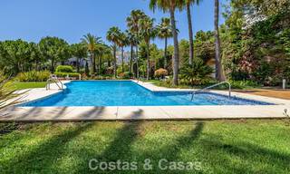 Appartement de designer rénové avec vue panoramique sur la mer à vendre à La Quinta, Marbella - Benahavís 802689 