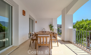 Appartement de designer rénové avec vue panoramique sur la mer à vendre à La Quinta, Marbella - Benahavís 802698 