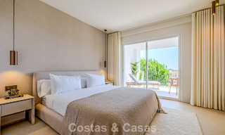 Appartement de designer rénové avec vue panoramique sur la mer à vendre à La Quinta, Marbella - Benahavís 802704 