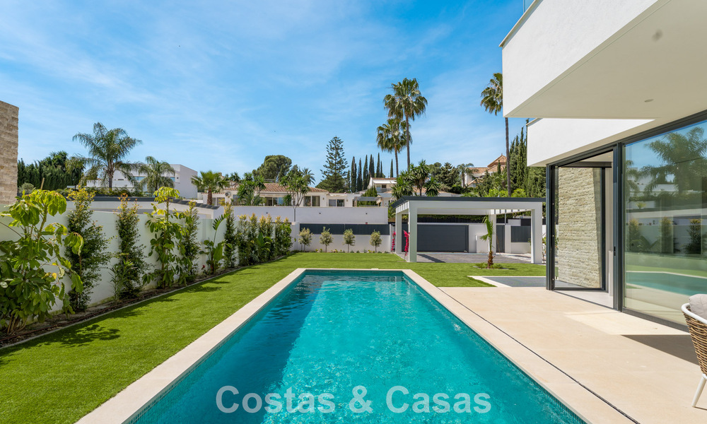 Villa moderne au design contemporain avec piscine à vendre à proximité de la Nouvelle Mille d'Or, près de San Pedro - Marbella 802797