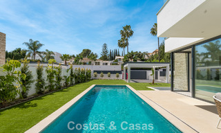 Villa moderne au design contemporain avec piscine à vendre à proximité de la Nouvelle Mille d'Or, près de San Pedro - Marbella 802797 