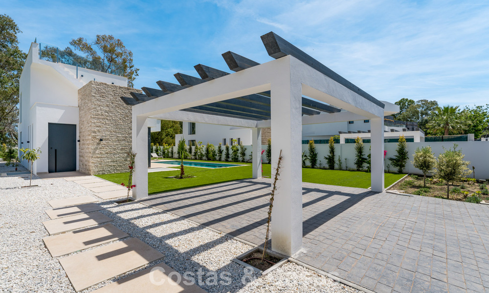 Villa moderne au design contemporain avec piscine à vendre à proximité de la Nouvelle Mille d'Or, près de San Pedro - Marbella 802800