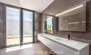 Villa moderne au design contemporain avec piscine à vendre à proximité de la Nouvelle Mille d'Or, près de San Pedro - Marbella 802804 