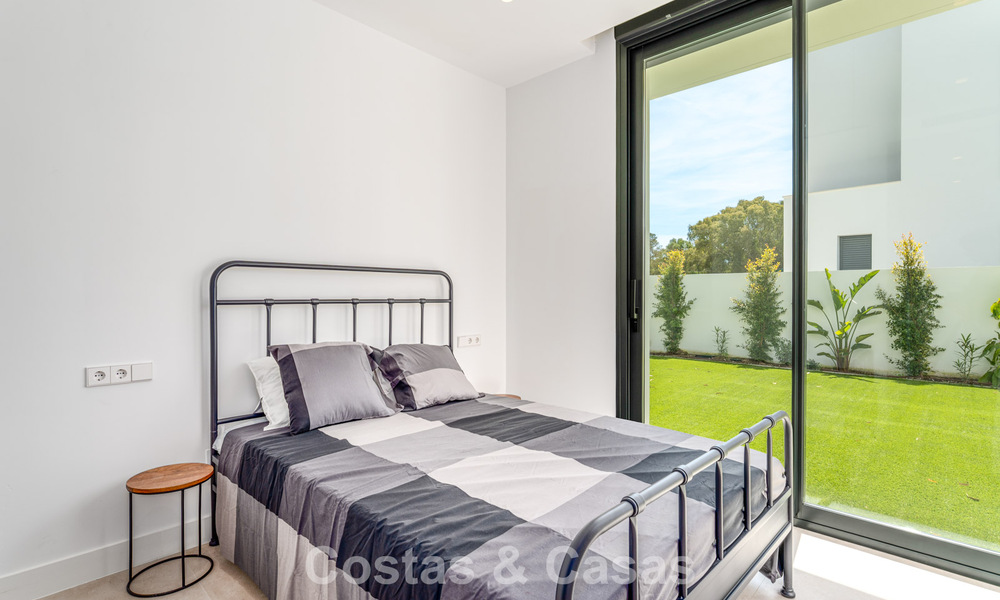 Villa moderne au design contemporain avec piscine à vendre à proximité de la Nouvelle Mille d'Or, près de San Pedro - Marbella 802822