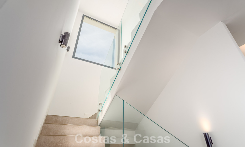 Villa moderne au design contemporain avec piscine à vendre à proximité de la Nouvelle Mille d'Or, près de San Pedro - Marbella 802823