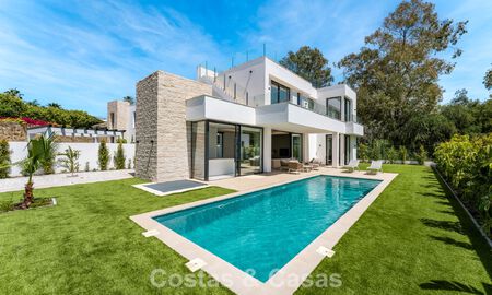 Villa moderne au design contemporain avec piscine à vendre à proximité de la Nouvelle Mille d'Or, près de San Pedro - Marbella 802830