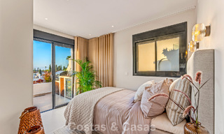Luxueux appartement rénové avec vue sur la mer à vendre dans une résidence sécurisée sur le Golden Mile de Marbella 802840 