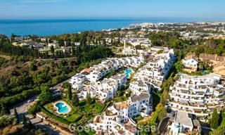 Luxueux appartement rénové avec vue sur la mer à vendre dans une résidence sécurisée sur le Golden Mile de Marbella 802856 