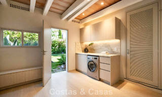 Villa jumelée avec un excellent potentiel à vendre, en première ligne de golf à Nueva Andalucía, Marbella 802863 