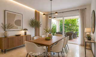 Villa jumelée avec un excellent potentiel à vendre, en première ligne de golf à Nueva Andalucía, Marbella 802870 