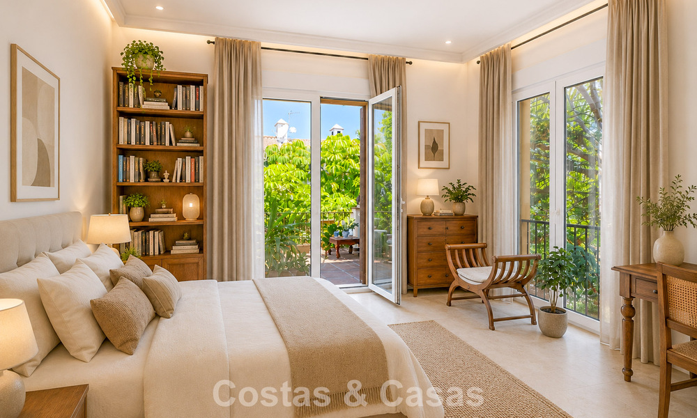 Villa jumelée avec un excellent potentiel à vendre, en première ligne de golf à Nueva Andalucía, Marbella 802876