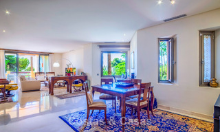 Spacieux et luxueux appartement avec vue sur la mer à vendre dans une résidence exclusive sur le Golden Mile de Marbella 802958 